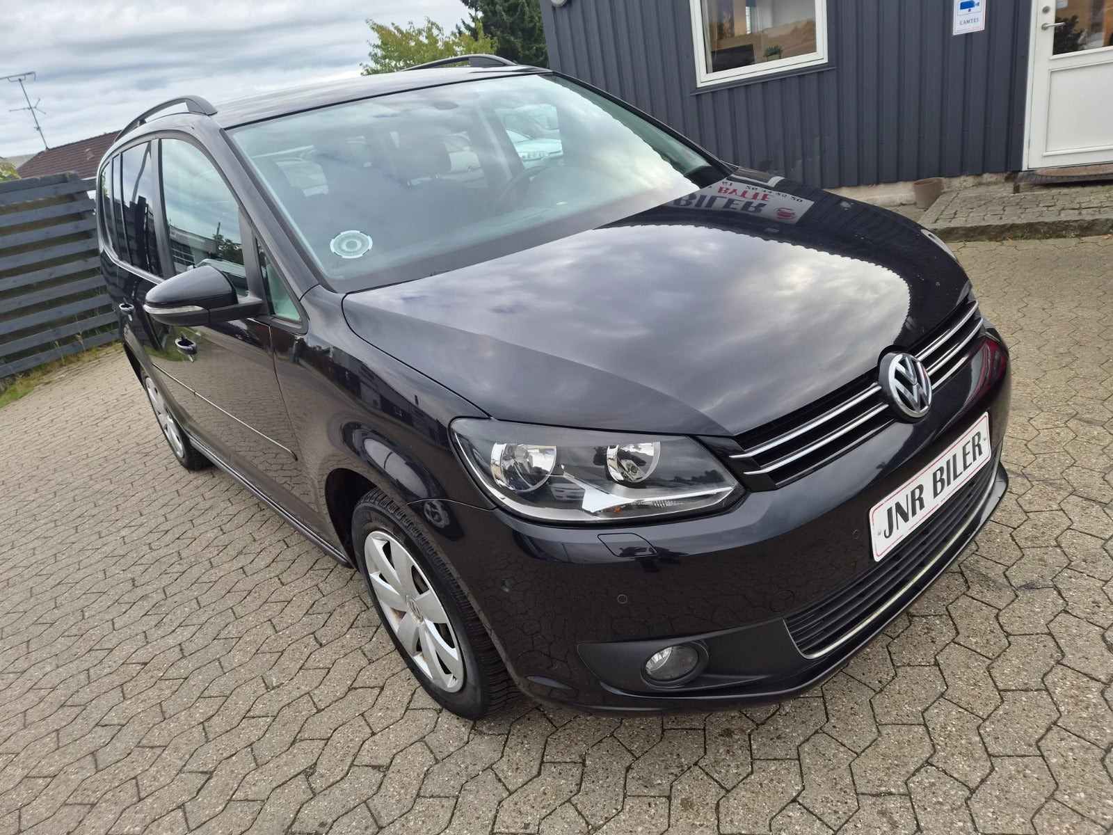 Sort VW Touran fra 2011