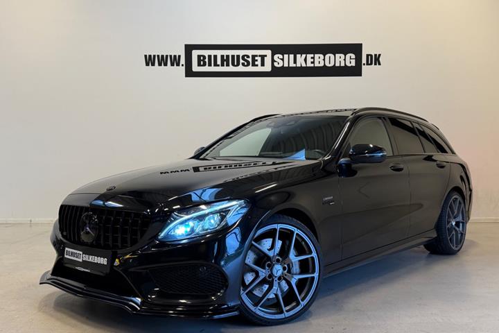 Hvid Mercedes C450 fra 2016