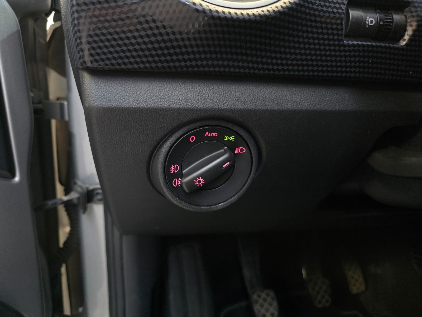 Sølv VW UP! fra 2019