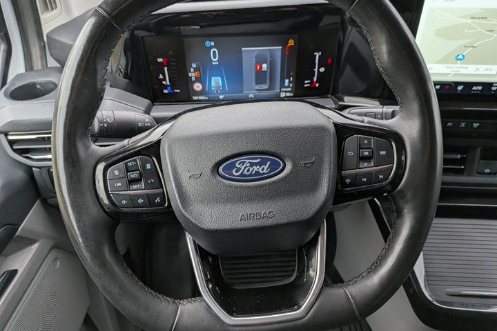 Hvid Ford Transit Custom 300 L2 fra 2023