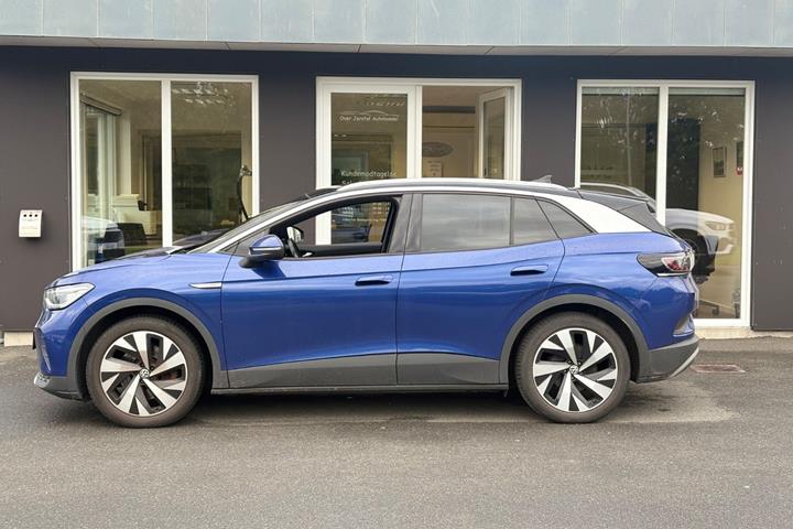Blå VW ID.4 fra 2021