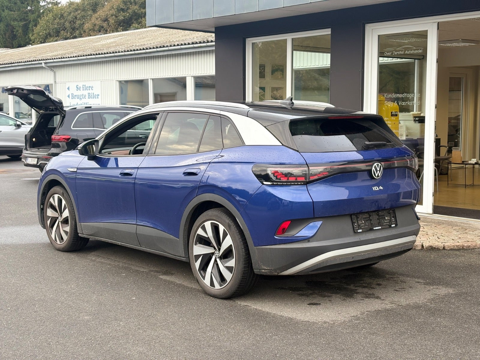 Blå VW ID.4 fra 2021