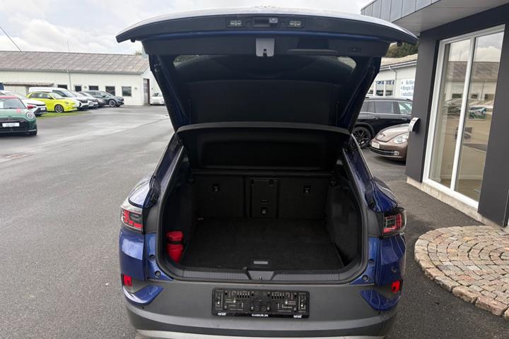 Blå VW ID.4 fra 2021