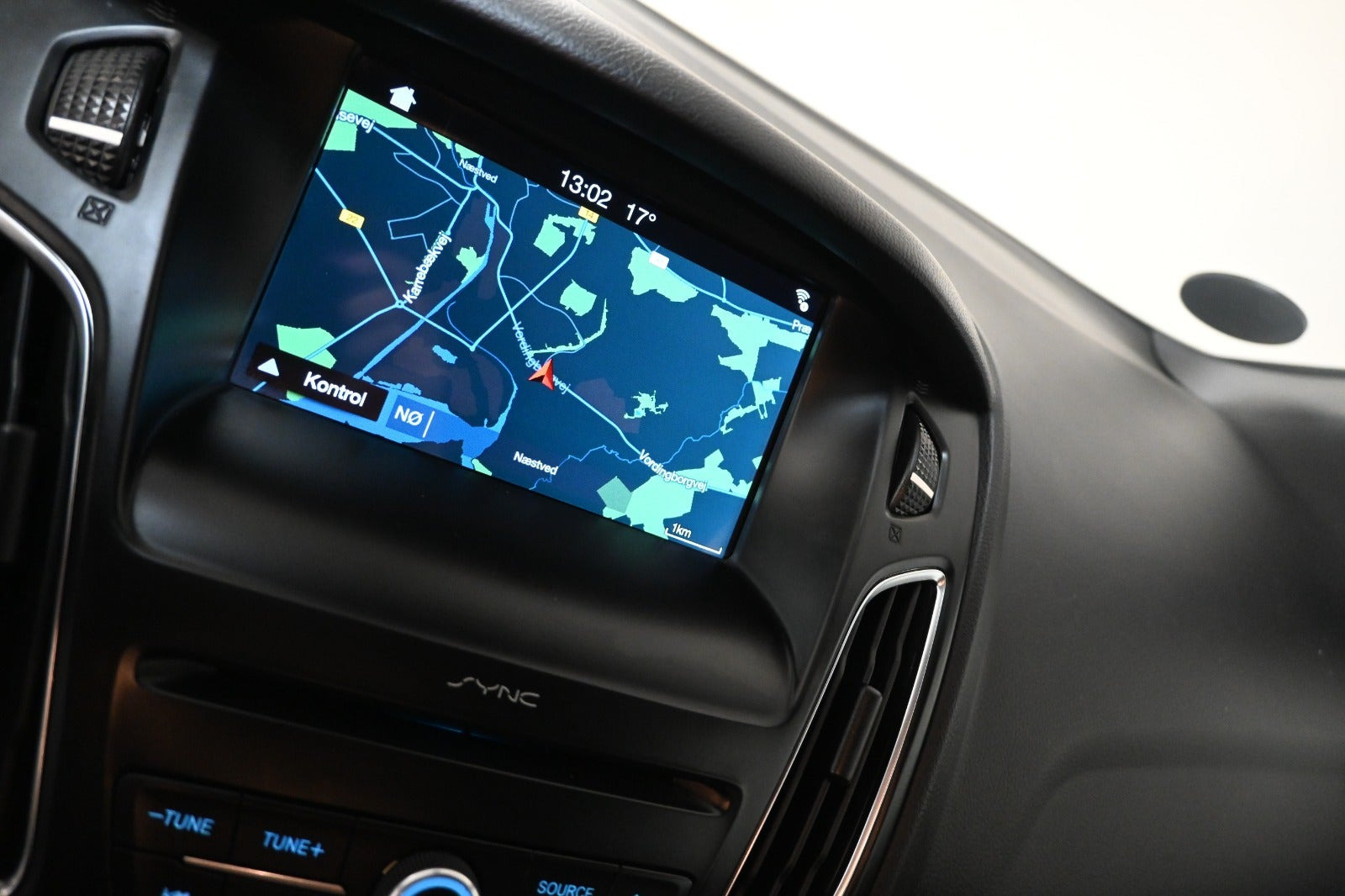 Grå Ford Focus fra 2017