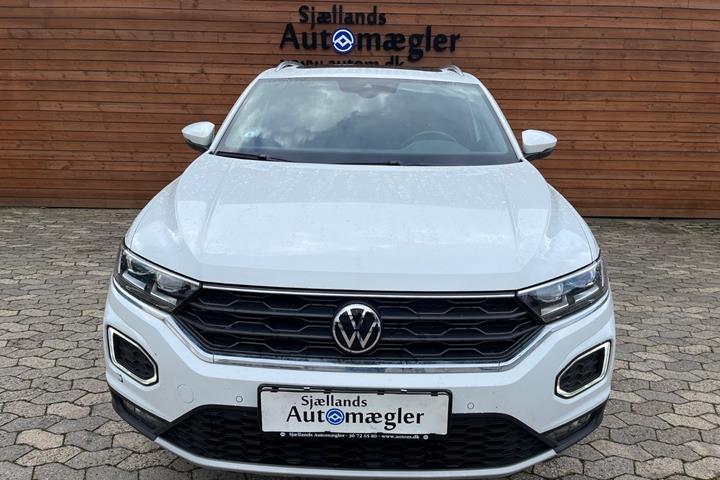Hvid VW T-Roc fra 2022
