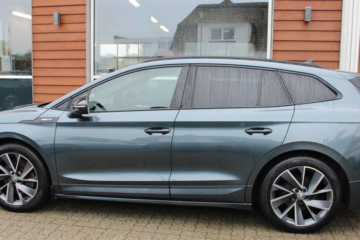 Grå Skoda Enyaq fra 2021