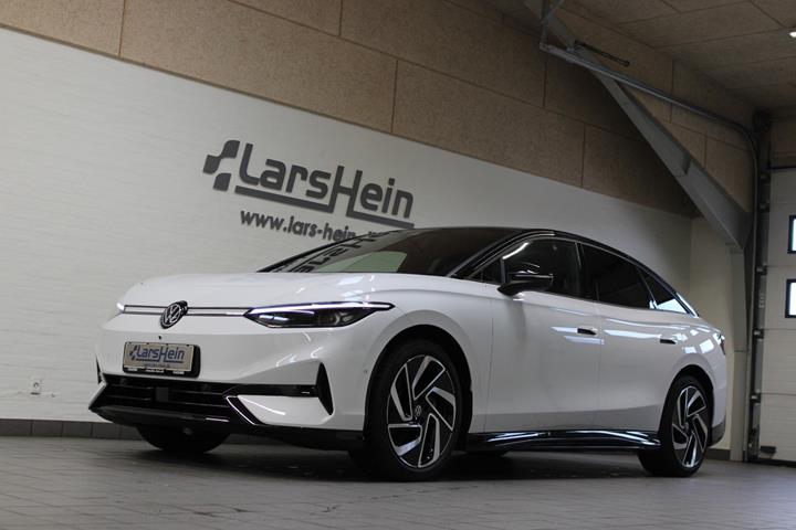 Hvid VW ID.7 fra 2026