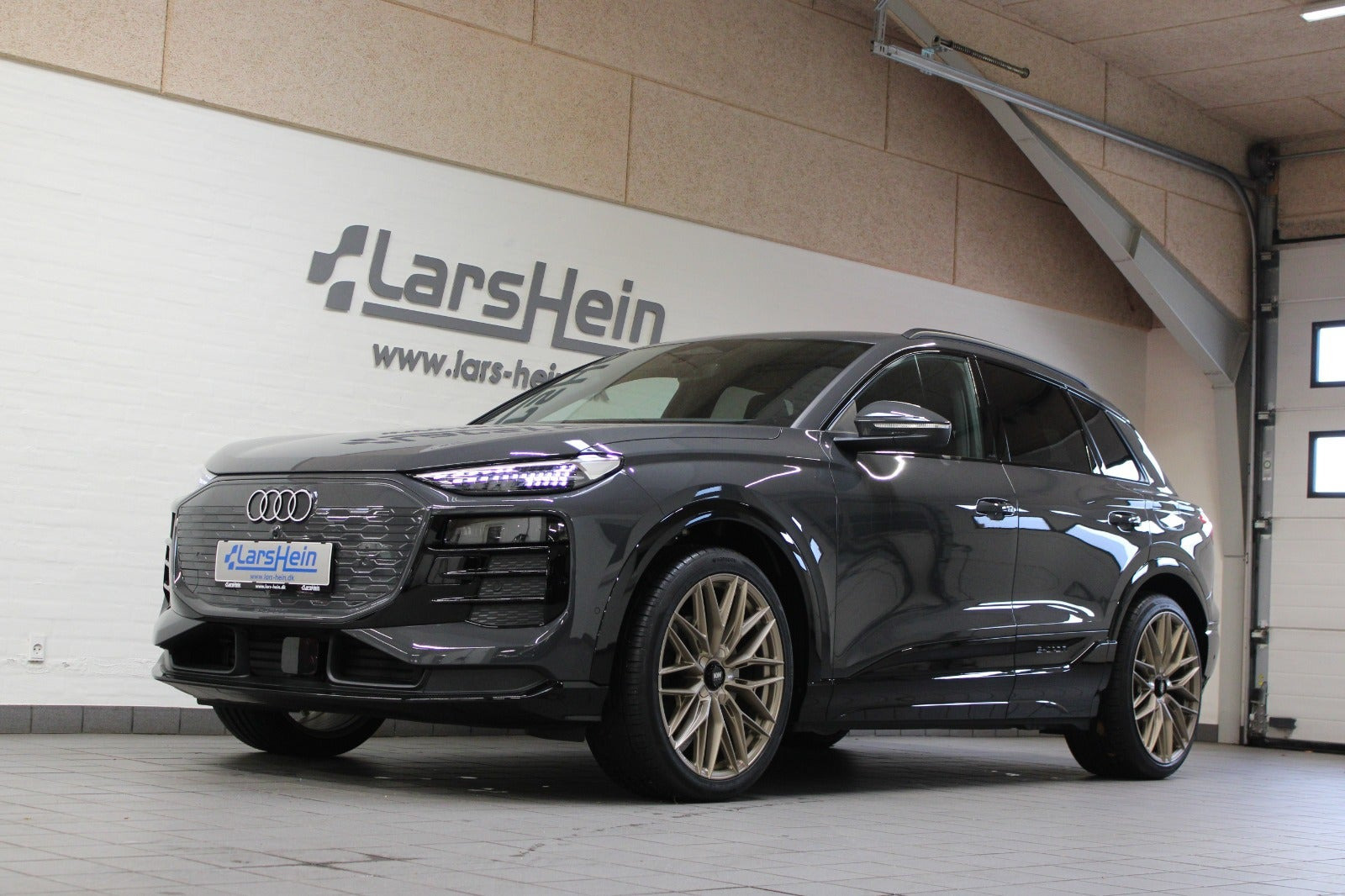 Audi Q6 e-tron S-line performance