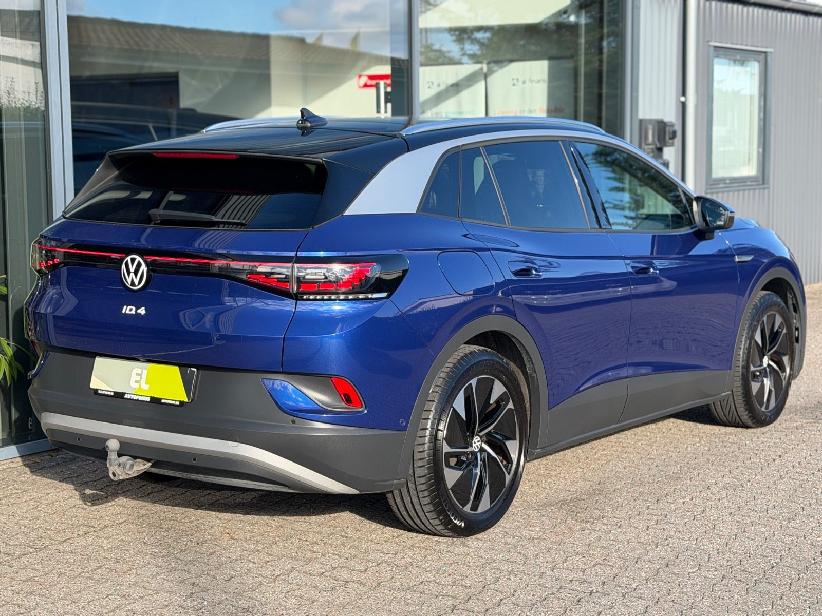 Blå VW ID.4 fra 2023