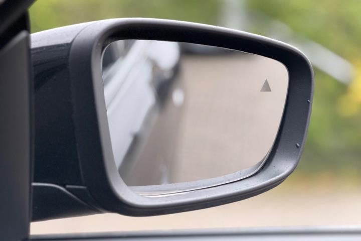 Sort BMW i4 fra 2022