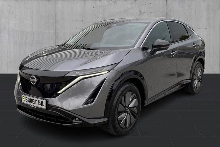 Grå Nissan Ariya fra 2026