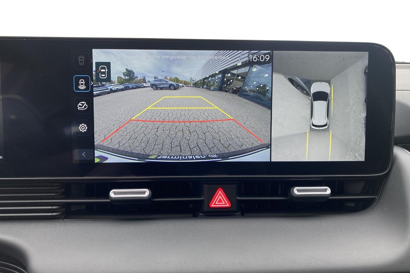 Grå Hyundai Ioniq 5 fra 2025