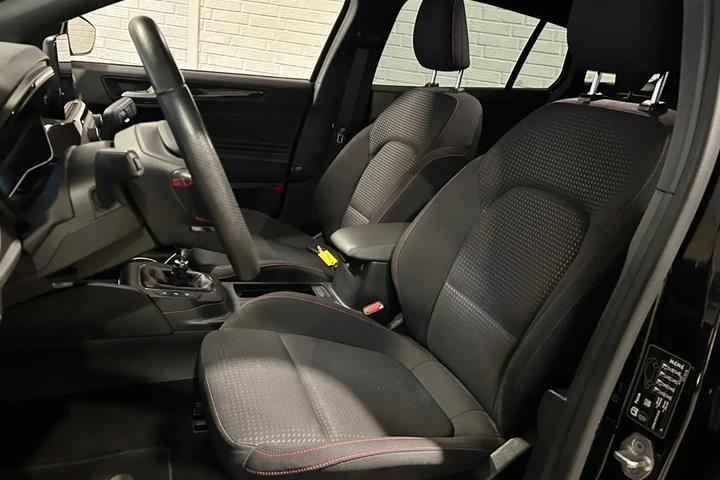Sort Ford Focus fra 2019