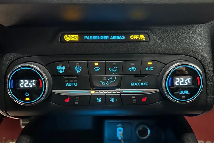 Sort Ford Focus fra 2019