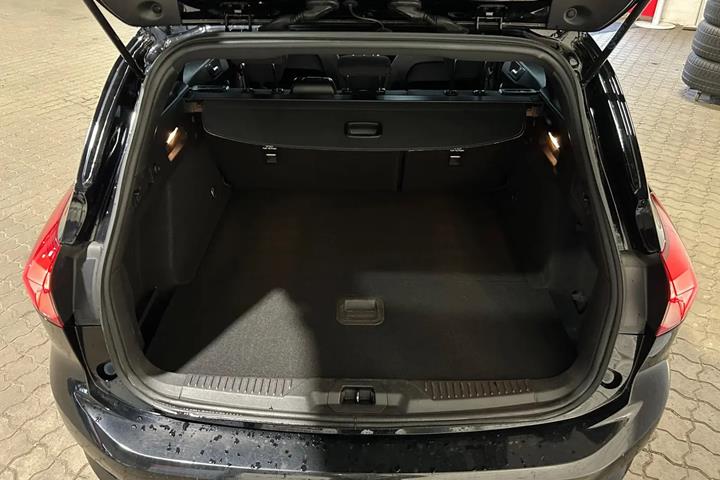 Sort Ford Focus fra 2019