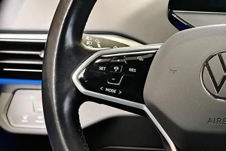 Sølv VW ID.4 fra 2023