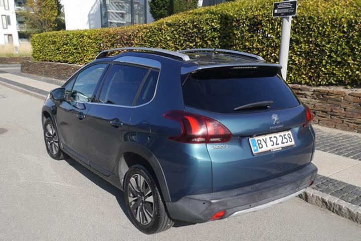 undefined Peugeot 2008 fra 2017