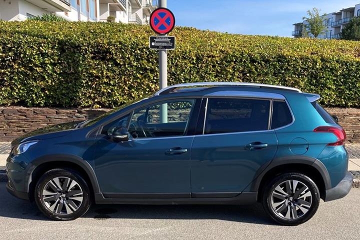 undefined Peugeot 2008 fra 2017