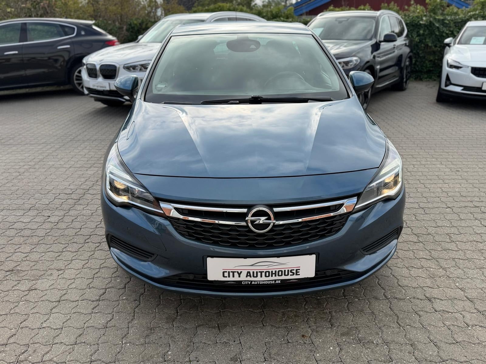 undefined Opel Astra fra 2017