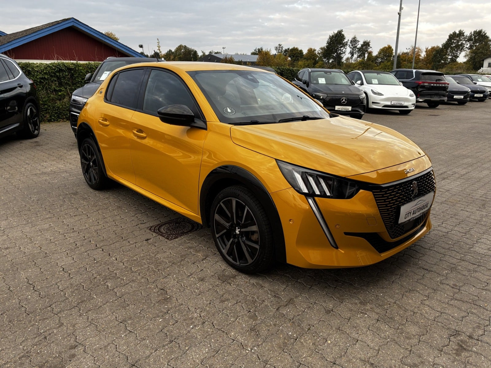 undefined Peugeot e-208 fra 2023