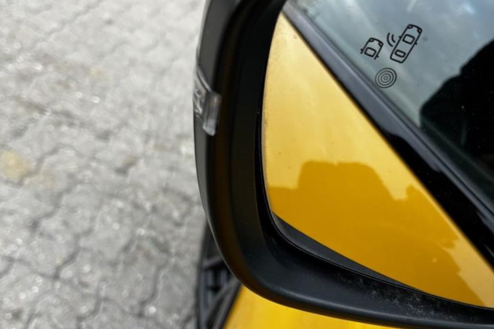 undefined Peugeot e-208 fra 2023