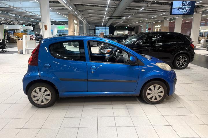 undefined Peugeot 107 fra 2013
