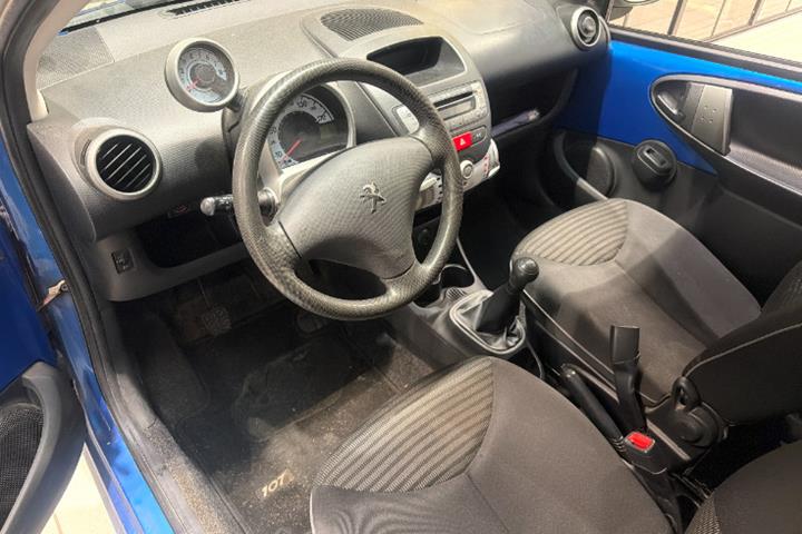 undefined Peugeot 107 fra 2013