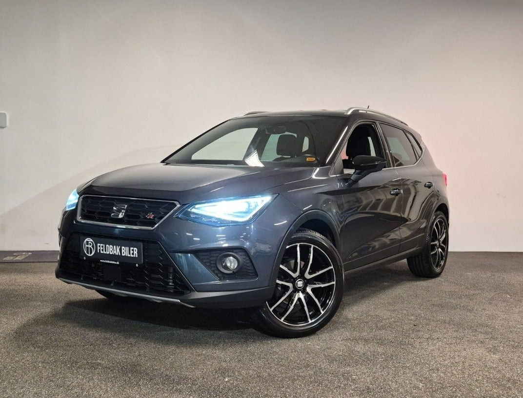 Grå Seat Arona fra 2019