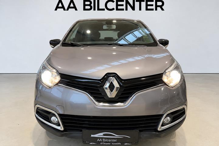 Grå Renault Captur fra 2017