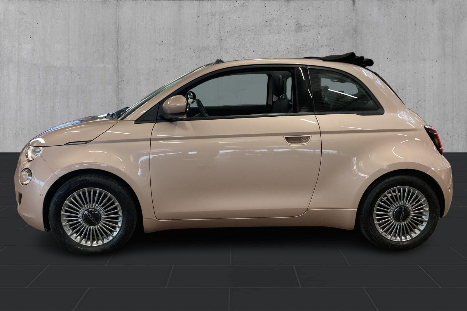 undefined Fiat 500e fra 2023