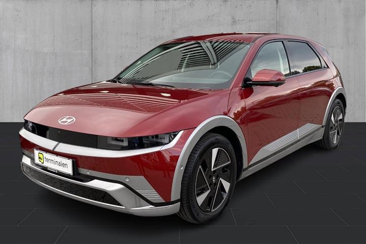 Rød Hyundai Ioniq 5 fra 2026