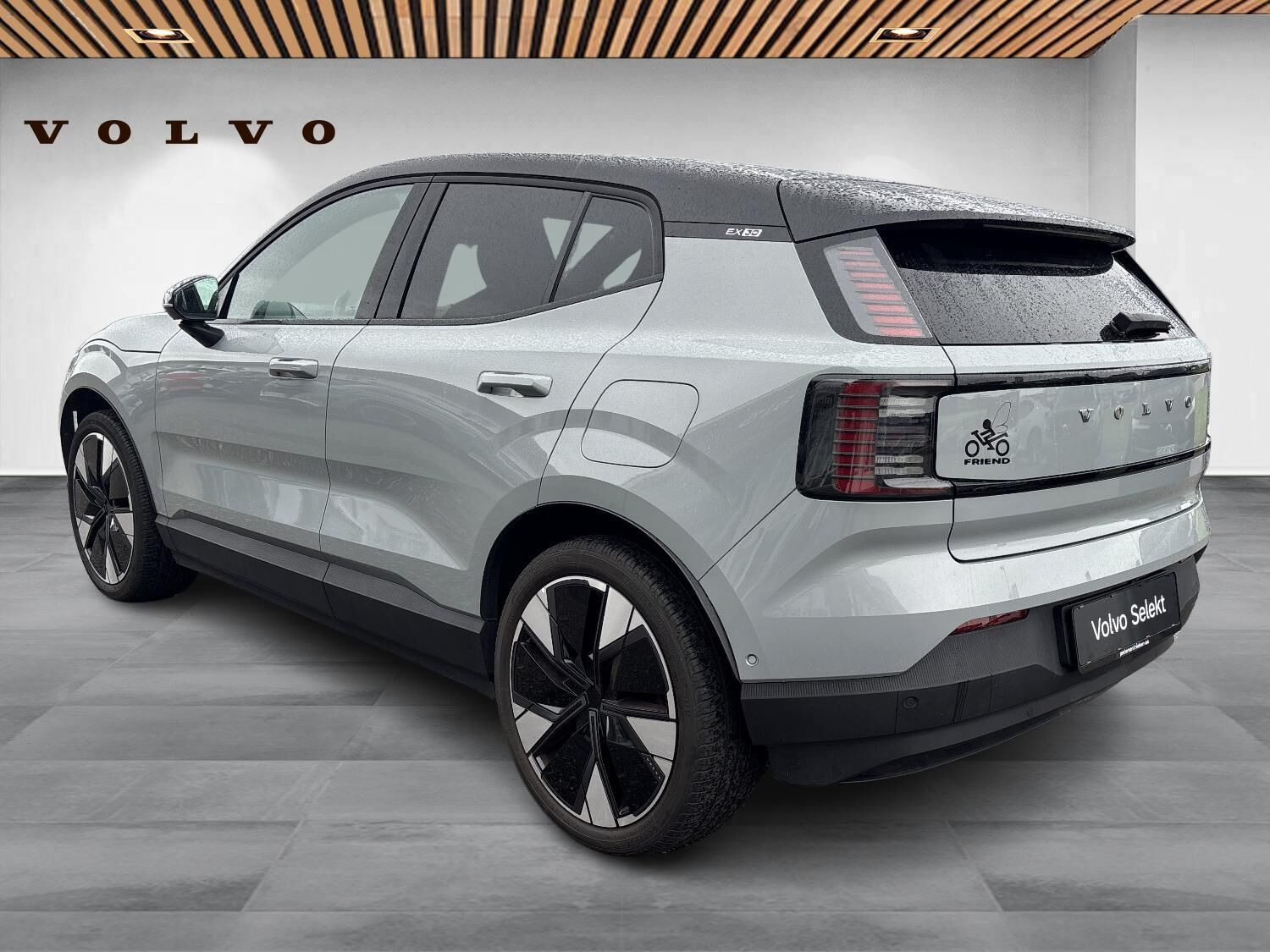 Grå Volvo EX30 fra 2024