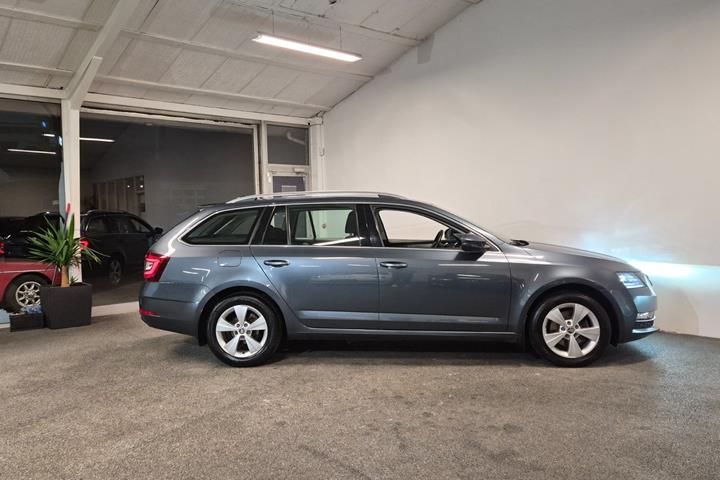 undefined Skoda Octavia fra 2020