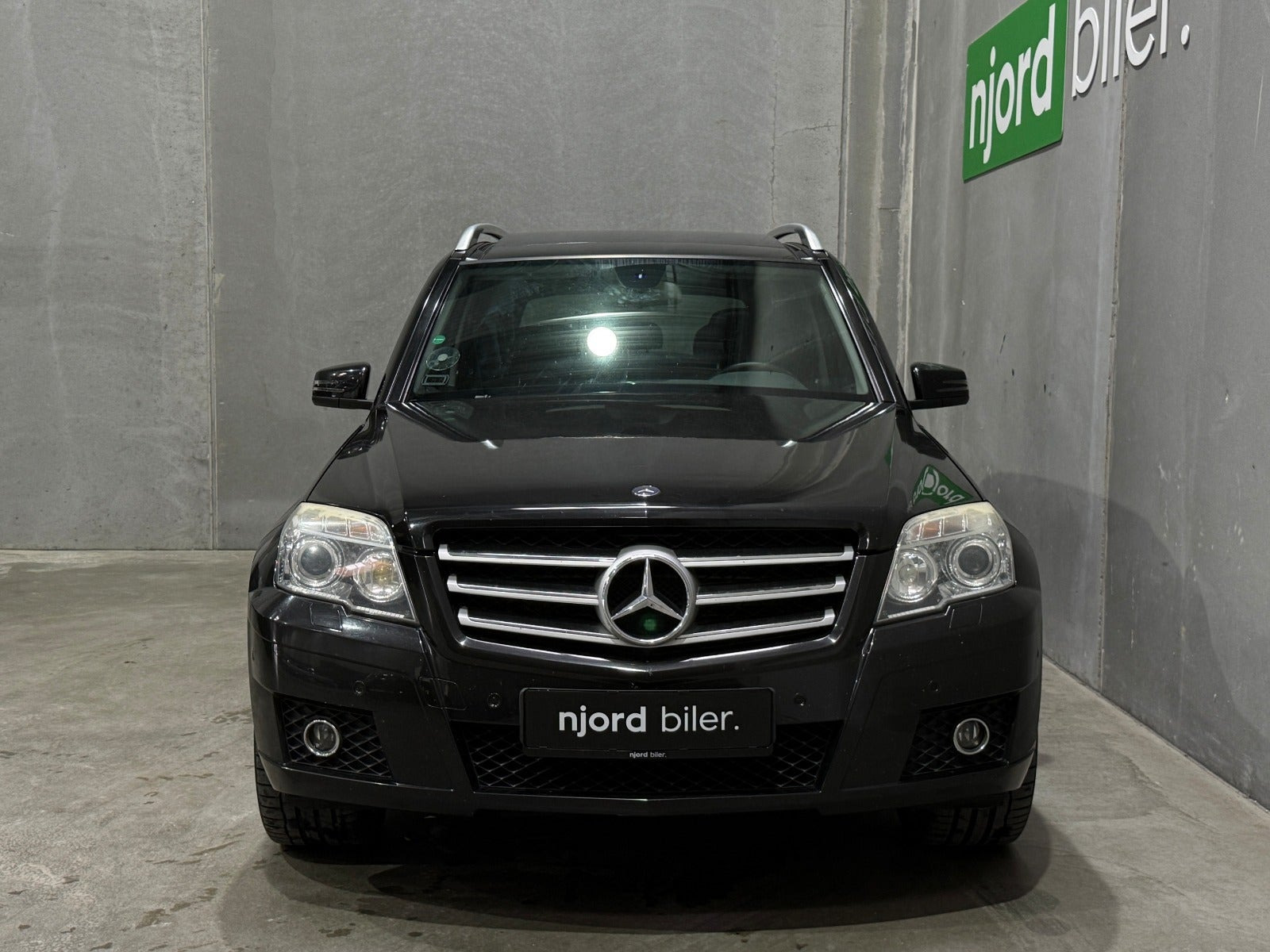 undefined Mercedes GLK320 fra 2008 set udefra