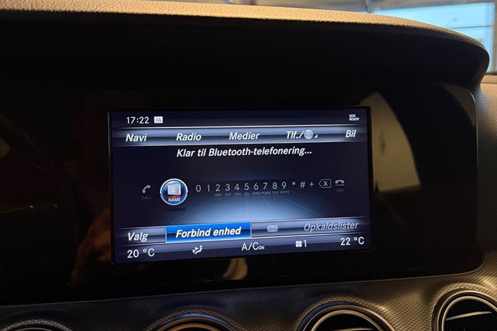 Sort Mercedes E220 d fra 2016
