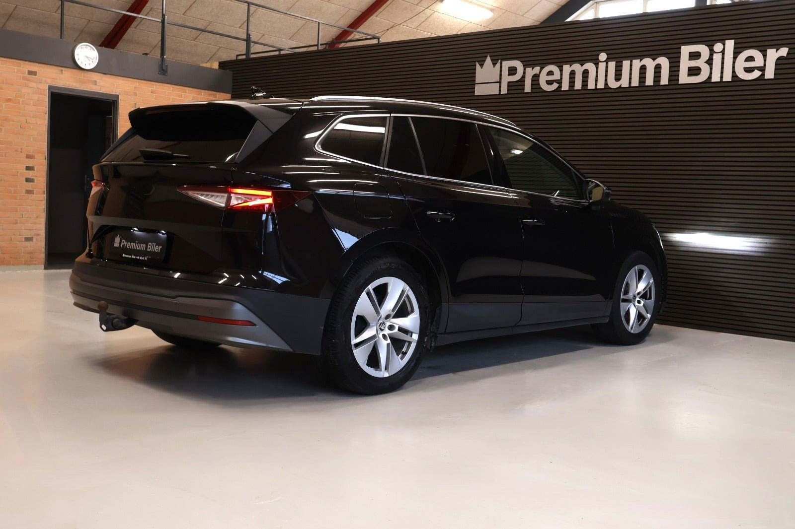Sort Skoda Enyaq fra 2022