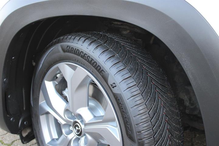 Hvid Mazda MX-30 fra 2022