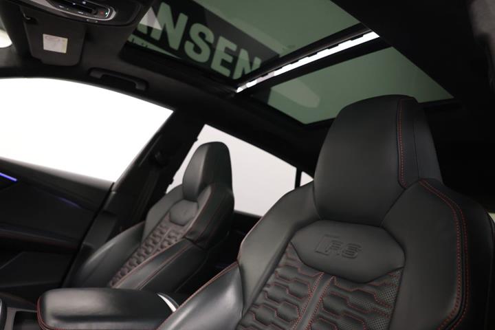 Sort Audi RS Q8 fra 2020