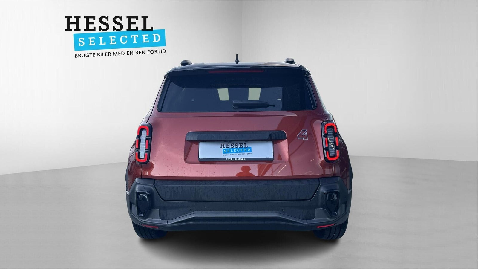 Brun Renault 4 E-Tech fra 2026
