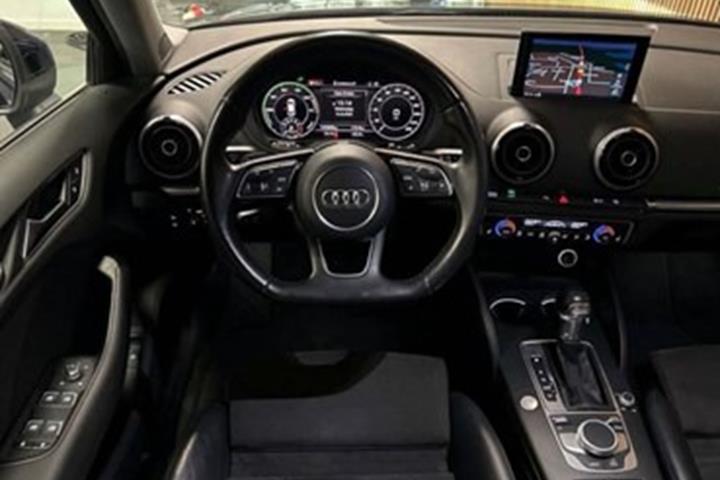 undefined Audi A3 fra 2016