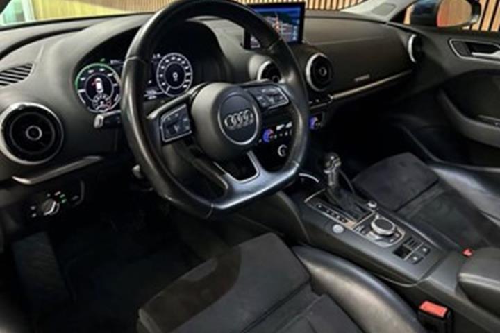 undefined Audi A3 fra 2016