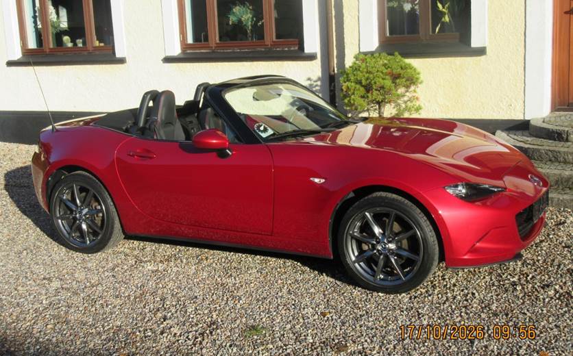 Mazda MX-5 2,0 SkyActiv-G 160 Roadster Sport