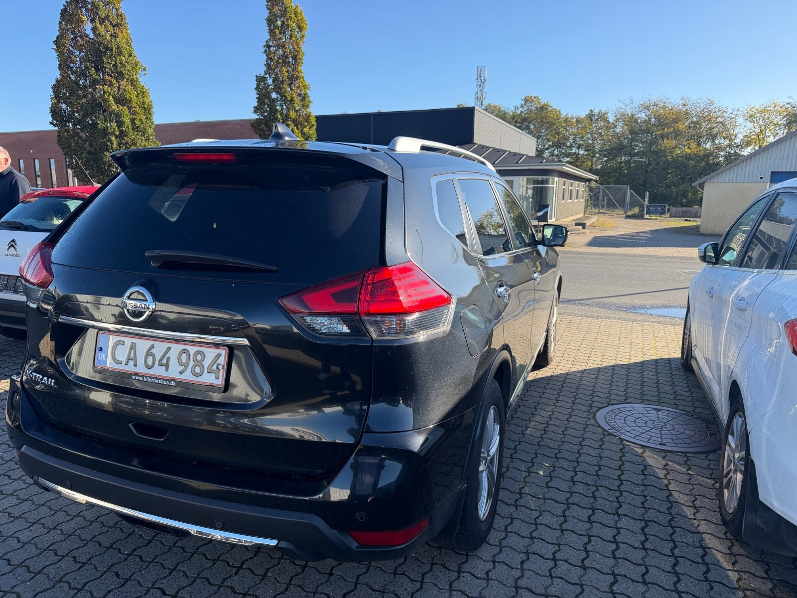 Sort Nissan X-Trail fra 2018