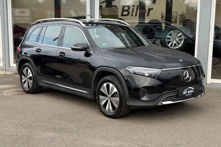 Sort Mercedes EQB250+ fra 2024