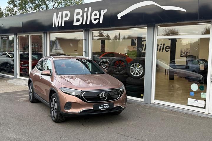 Grå Mercedes EQA250 fra 2023