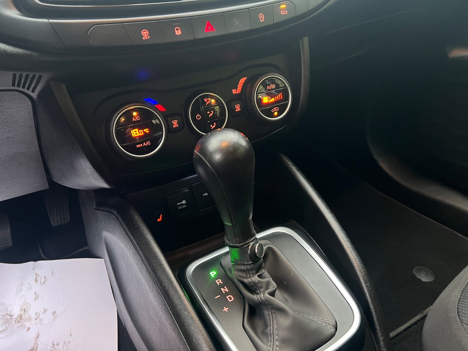 Blå Fiat Tipo fra 2019