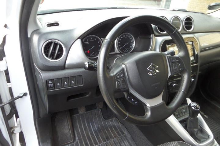 undefined Suzuki Vitara fra 2015