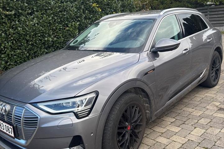 undefined Audi e-tron fra 2020