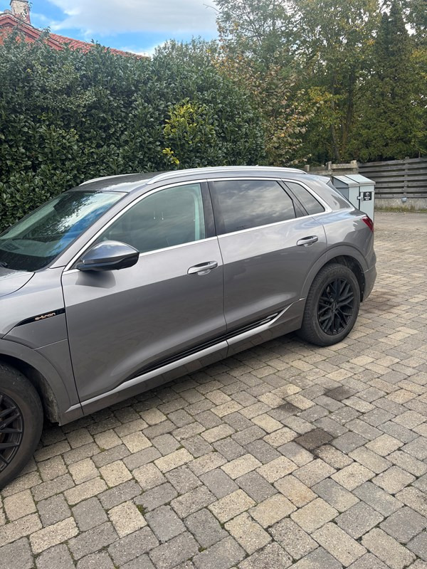 undefined Audi e-tron fra 2020