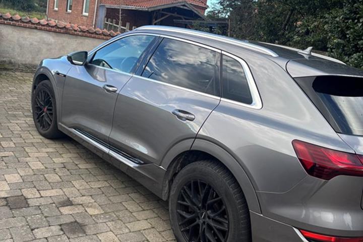 undefined Audi e-tron fra 2020